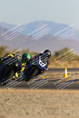 media/Dec-09-2023-SoCal Trackdays (Sat) [[76a8ac2686]]/Turn 15 Set 1 (230pm)/